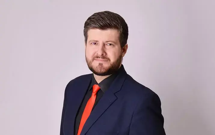 Исцеляющие руки и музыка, волнующая сердца. Давид Горгадзе