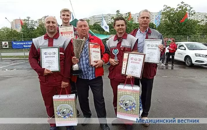 В командной автоэстафете победу одержала сборная команда автоколонны № 3.