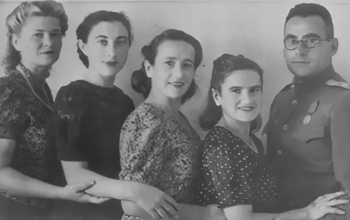 «Борис Петрович, спасибо большое за счастье и материнство…»