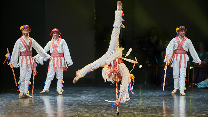 Romanian dance 2